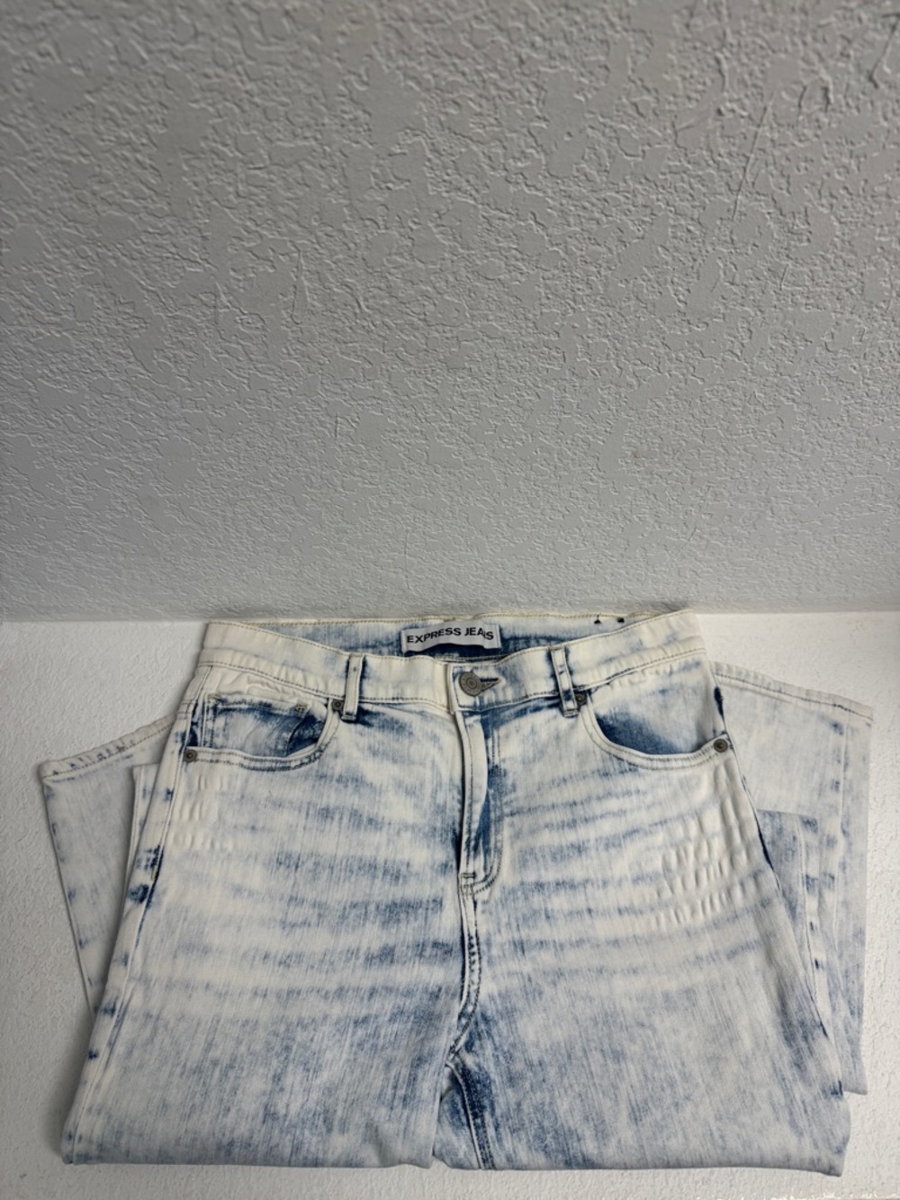 Express High-Rise Bleach Wash Skinny Jeans - Light Blue 8 woman’s